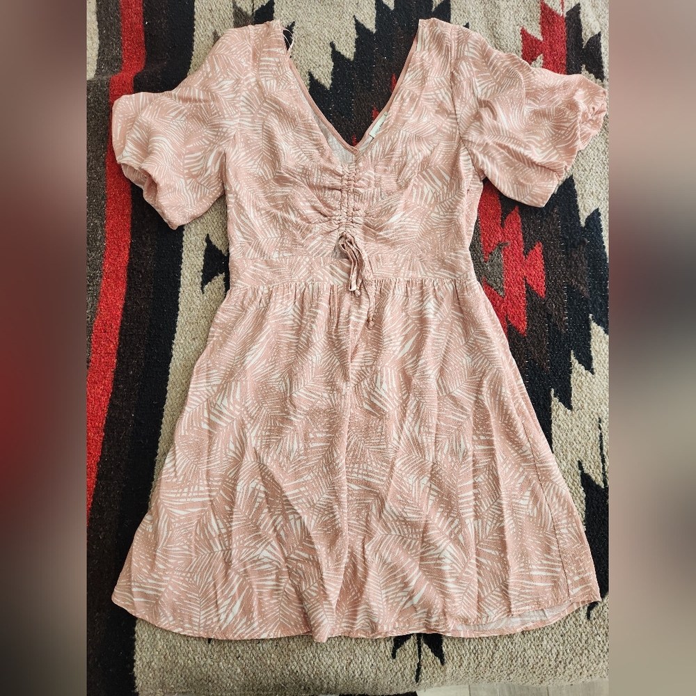 Gentle Fawn Blush Leaf Pattern Dress
